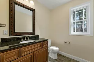142 Worcester Rd, Hollis, NH 03049 - Photo 14