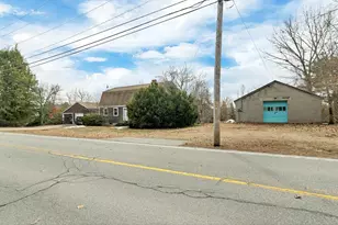 306 Portsmouth St, Concord, NH 03301 - Photo 6