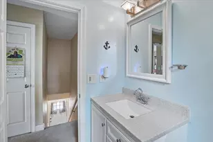 29 Sweatt St, Concord, NH 03303 - Photo 26