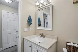 29 Sweatt St, Concord, NH 03303 - Photo 18