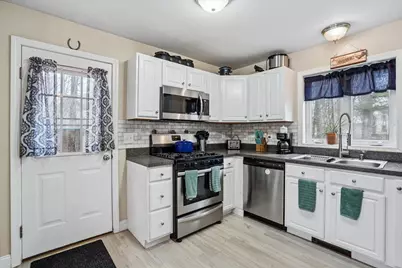 29 Sweatt Street, Concord, NH 03303 - Photo 8