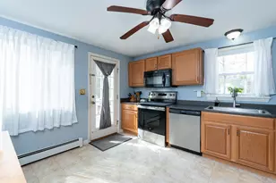 41 Midnight Sun Dr, Epping, NH 03042 - Photo 4