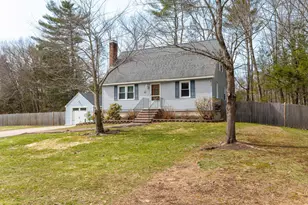 41 Midnight Sun Dr, Epping, NH 03042 - Photo 1