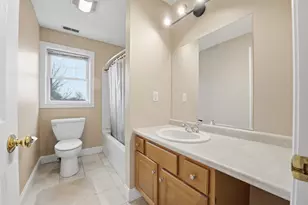 23 Krakow Ave, Manchester, NH 03103 - Photo 12