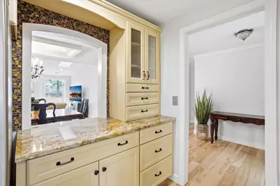 40 Walden Pond Drive, Nashua, NH 03064 - Photo 12