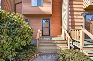 93 Dunvegan Woods, Hampton, NH 03842 - Photo 4