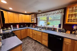 2849 Dartmouth College Hwy, Haverhill, NH 03774 - Photo 6