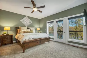 17 River Front Dr, Manchester, NH 03102 - Photo 36