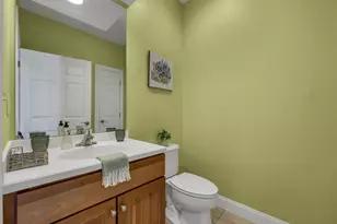 17 River Front Dr, Manchester, NH 03102 - Photo 46