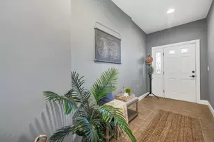 17 River Front Dr, Manchester, NH 03102 - Photo 10