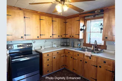 87 Saint Marie Street, Manchester, NH 03102 - Photo 8