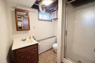 87 St Marie St, Manchester, NH 03102 - Photo 32