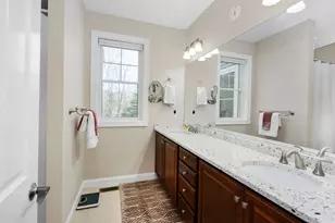 17 Legacy Dr, Nashua, NH 03062 - Photo 26