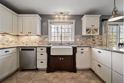 74 Nh Route 107, Epsom, NH 03234 - Photo 4