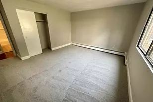 33 Andrew St, Manchester, NH 03104 - Photo 6