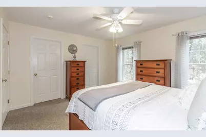 6 Lincoln Drive, Londonderry, NH 03053 - Photo 32
