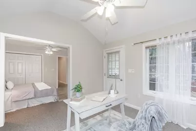 6 Lincoln Drive, Londonderry, NH 03053 - Photo 26