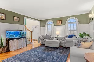 115 Roosevelt Rd, Weare, NH 03281 - Photo 8