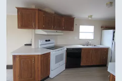 29 Lowell Road #8, Salem, NH 03079 - Photo 4