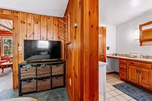 210 S Shore Rd, New Durham, NH 03855 - Photo 24