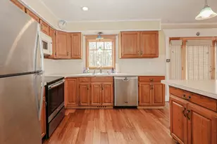 125 Pinecrest Rd, Litchfield, NH 03052 - Photo 14