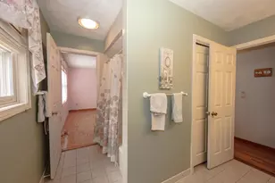 125 Pinecrest Rd, Litchfield, NH 03052 - Photo 32