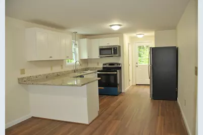 115 Highrock Road #B, Weare, NH 03281 - Photo 4