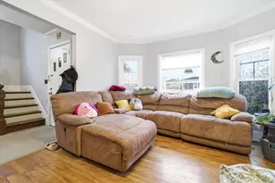 636 Summer St, Manchester, NH 03103 - Photo 6