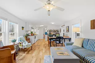 15 Winter St, Salem, NH 03079 - Photo 6