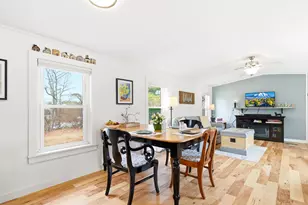 15 Winter St, Salem, NH 03079 - Photo 8