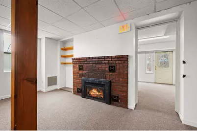 2425 Lafayette Road, Portsmouth, NH 03801 - Photo 16