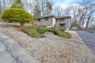 387 Harrison St, Manchester, NH 03104 - Photo 1