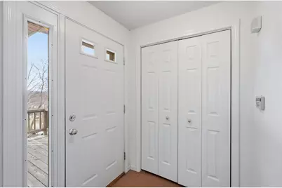 387 Harrison Street, Manchester, NH 03104 - Photo 8