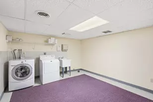 387 Harrison St, Manchester, NH 03104 - Photo 46