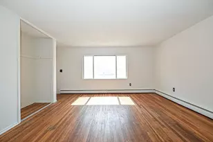 284 Ocean Rd, Portsmouth, NH 03801 - Photo 4