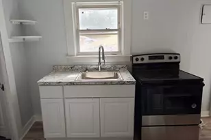 123 Agassiz St, Bethlehem, NH 03574 - Photo 6