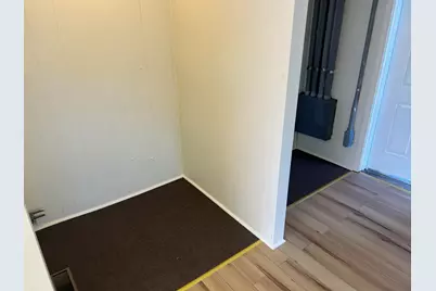 50 South Main Street, Rochester, NH 03867 - Photo 8