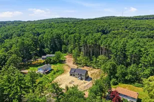 78 Gowing Rd, Hudson, NH 03051 - Photo 18