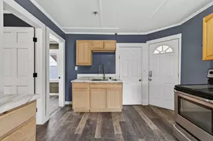 50 W Bow St, Franklin, NH 03235 - Photo 24
