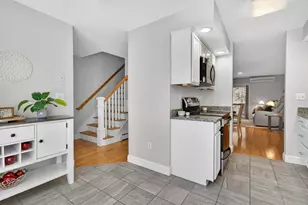 5 Walnut Cir, Merrimack, NH 03054 - Photo 6