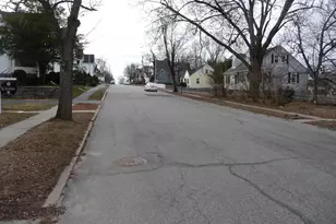 857 Union St, Manchester, NH 03104 - Photo 8