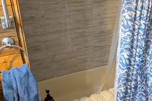 20 Fiske Pl, Claremont, NH 03743 - Photo 12