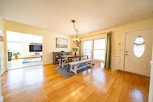 75 Hall Rd, Londonderry, NH 03053 - Photo 8