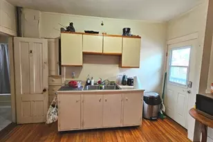 116 Roxbury St, Keene, NH 03431 - Photo 14