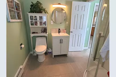 16 Jefferson Avenue, Lunenburg,  05904 - Photo 10