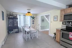 16 Jefferson Ave, Lunenburg,  05904 - Photo 14