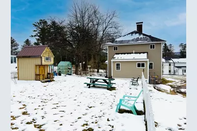 16 Jefferson Avenue, Lunenburg,  05904 - Photo 2