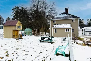 16 Jefferson Ave, Lunenburg,  05904 - Photo 2