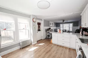 5 Thomas St, Concord, NH 03301 - Photo 22