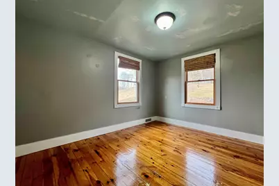 242 Elm Street, Claremont, NH 03743 - Photo 22